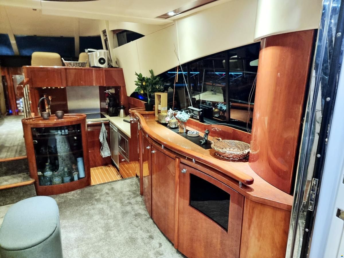 Fairline Squadron 58 Volvo Penta D12-715 EVC