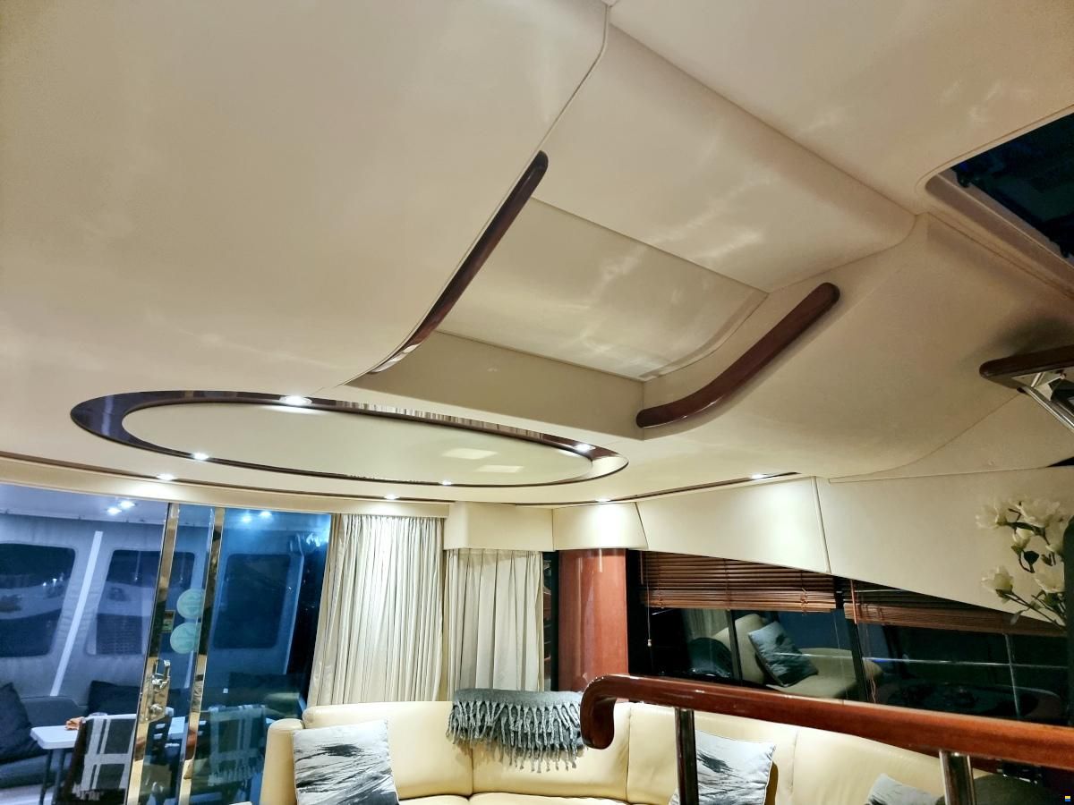 Fairline Squadron 58 Volvo Penta D12-715 EVC