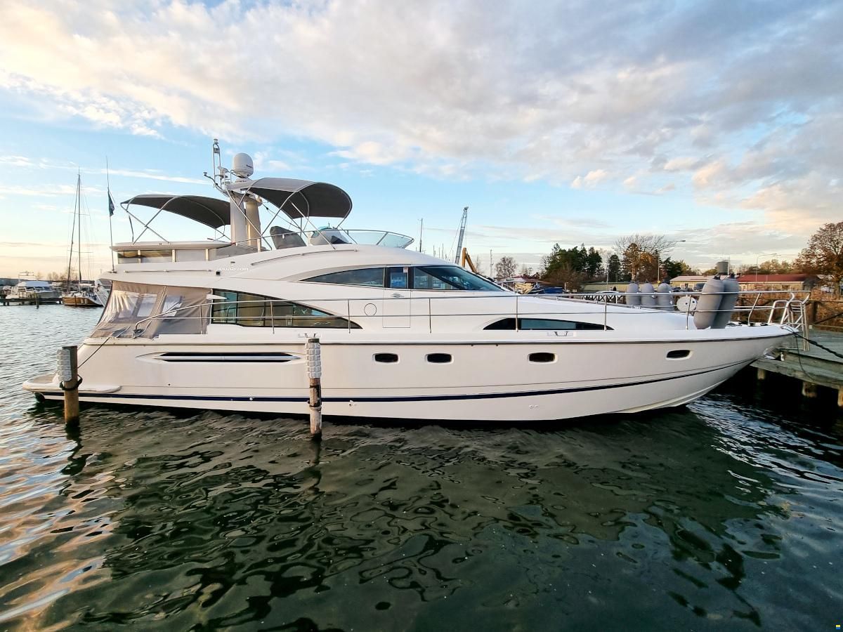 Fairline Squadron 58 Volvo Penta D12-715 EVC