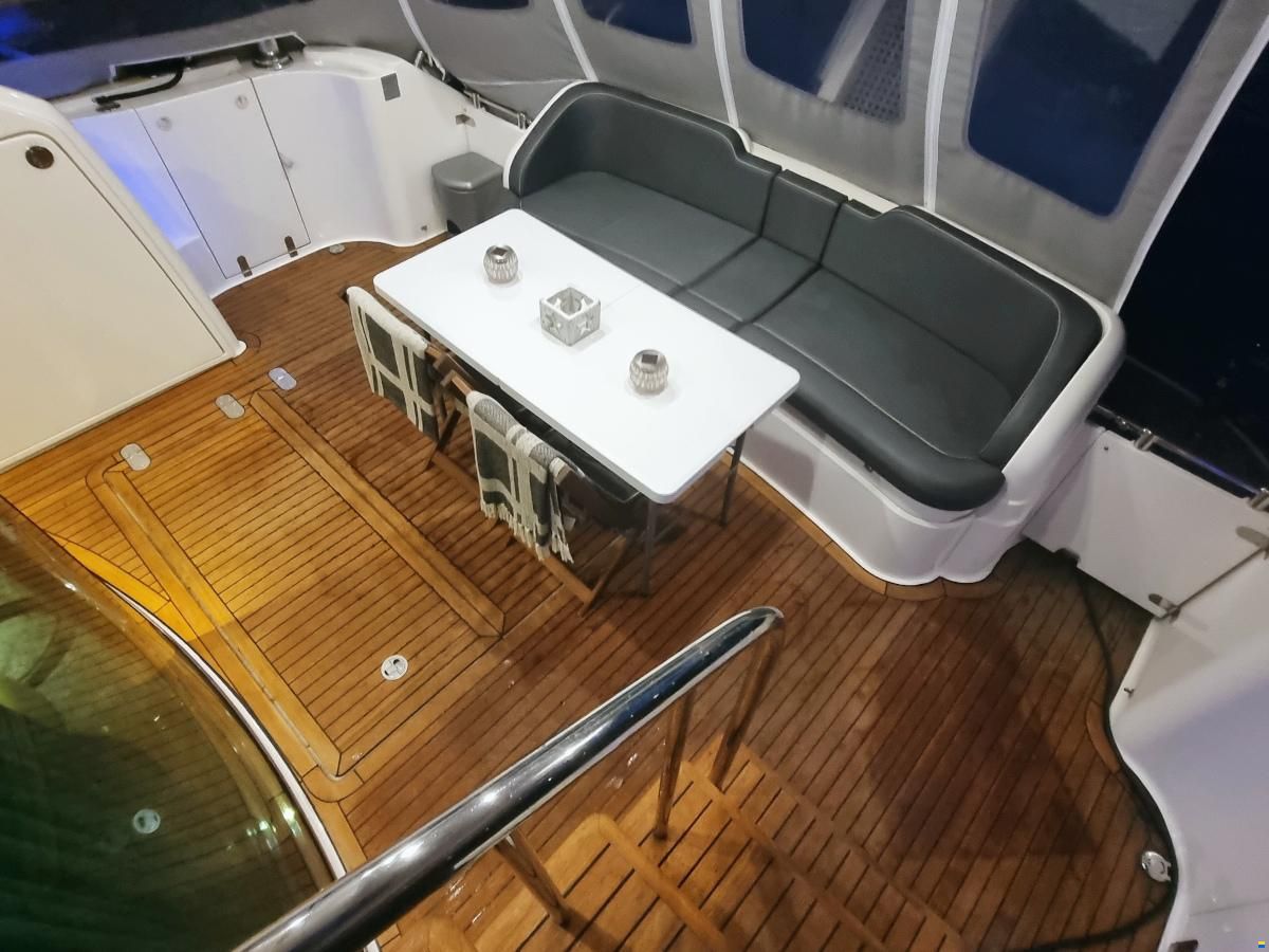 Fairline Squadron 58 Volvo Penta D12-715 EVC