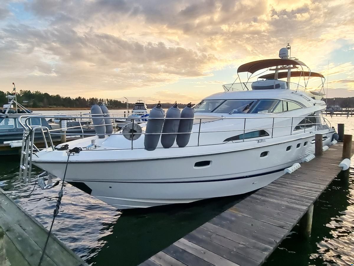 Fairline Squadron 58 Volvo Penta D12-715 EVC