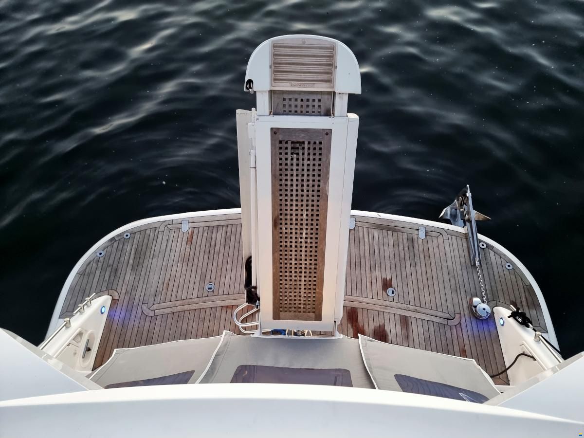 Fairline Squadron 58 Volvo Penta D12-715 EVC