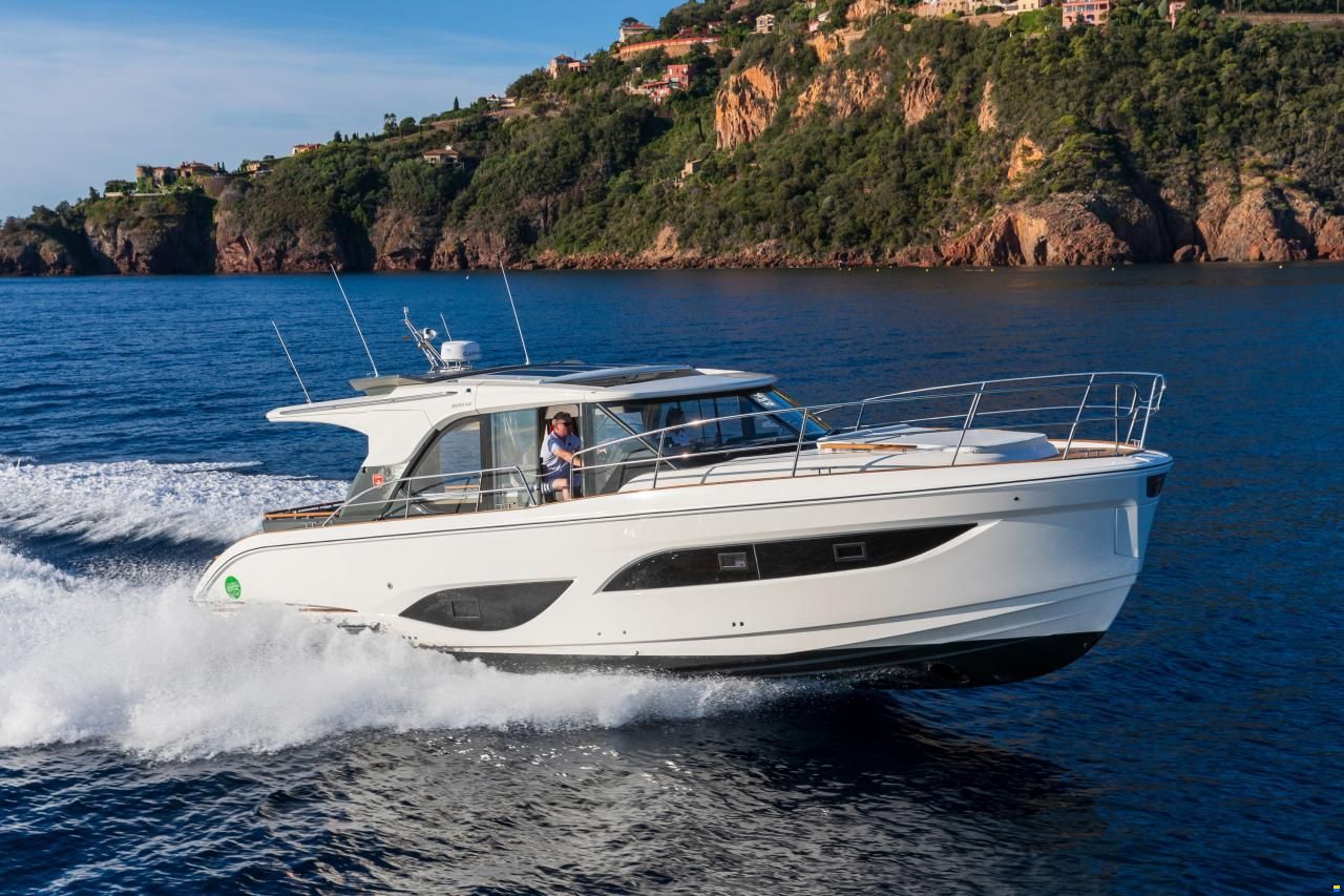 Marex 440 Gourmet Cruiser