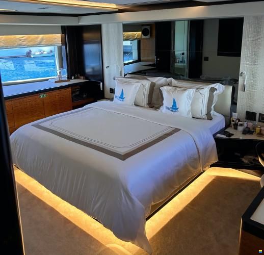 Gulf Craft Majesty 100