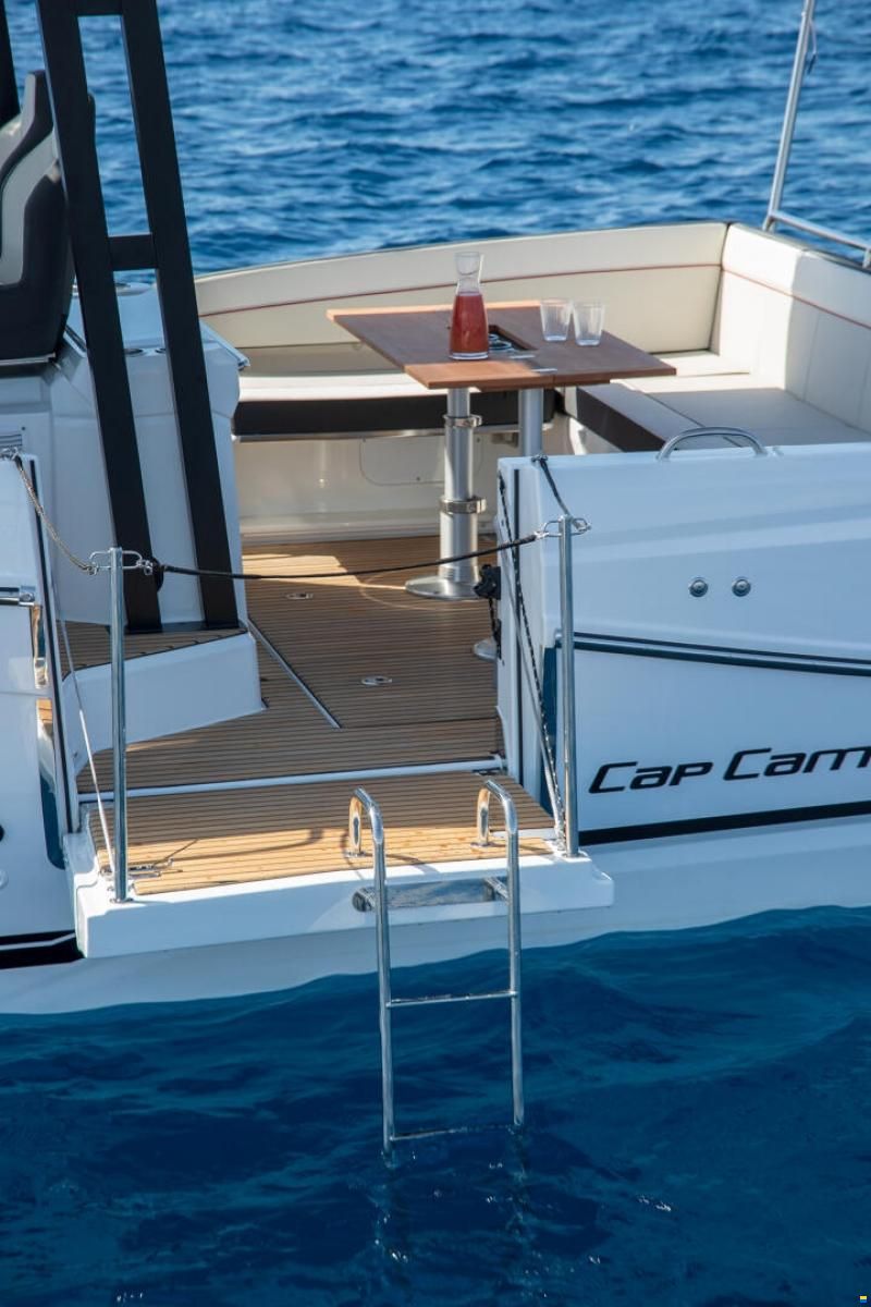 Jeanneau Cap Camarat 9.0 WA S2