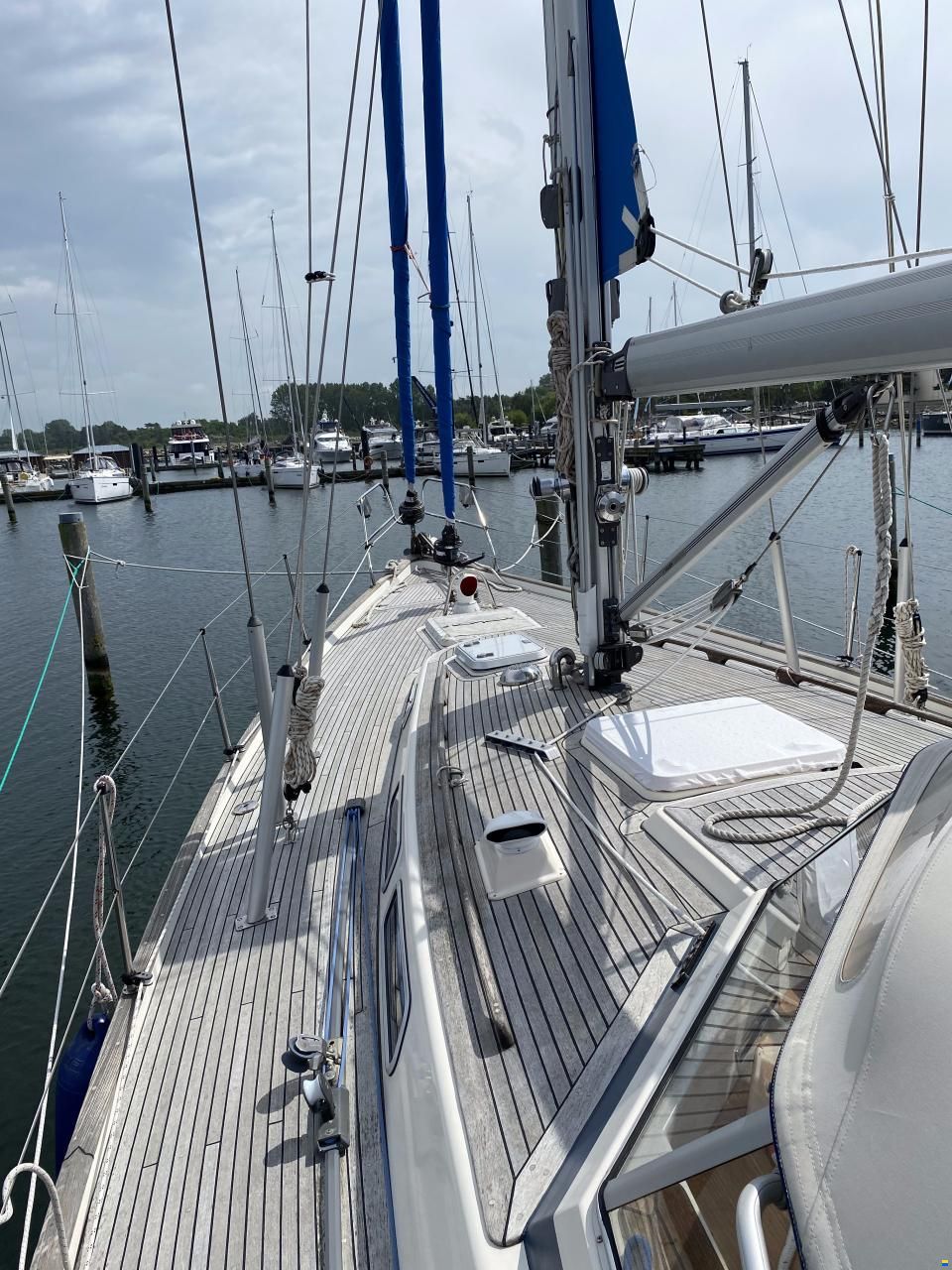 Hallberg-Rassy HR 42F
