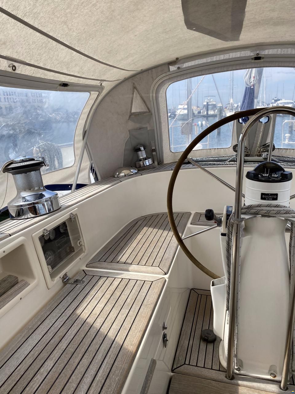 Hallberg-Rassy HR 42F