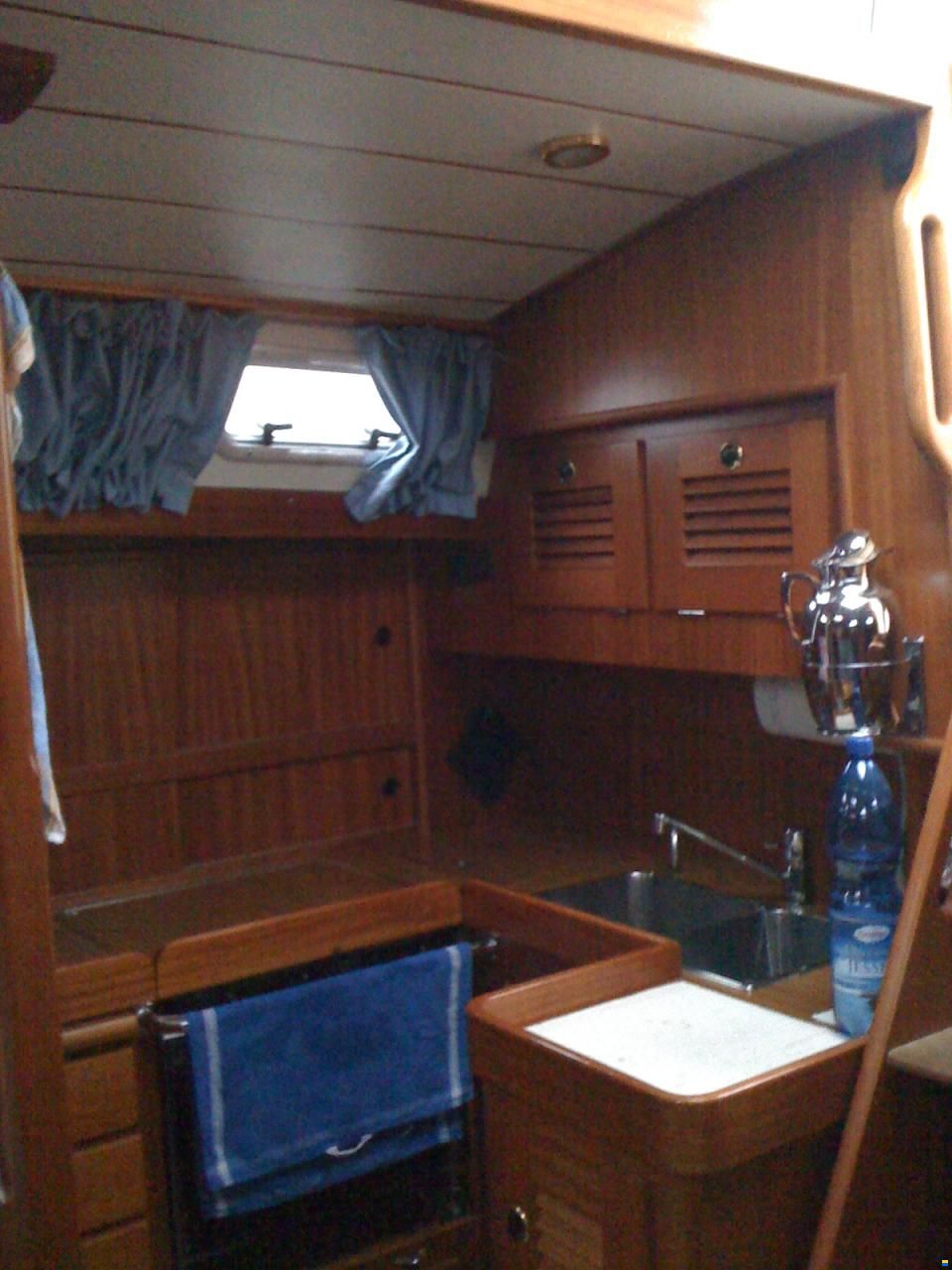 Hallberg-Rassy HR 42F