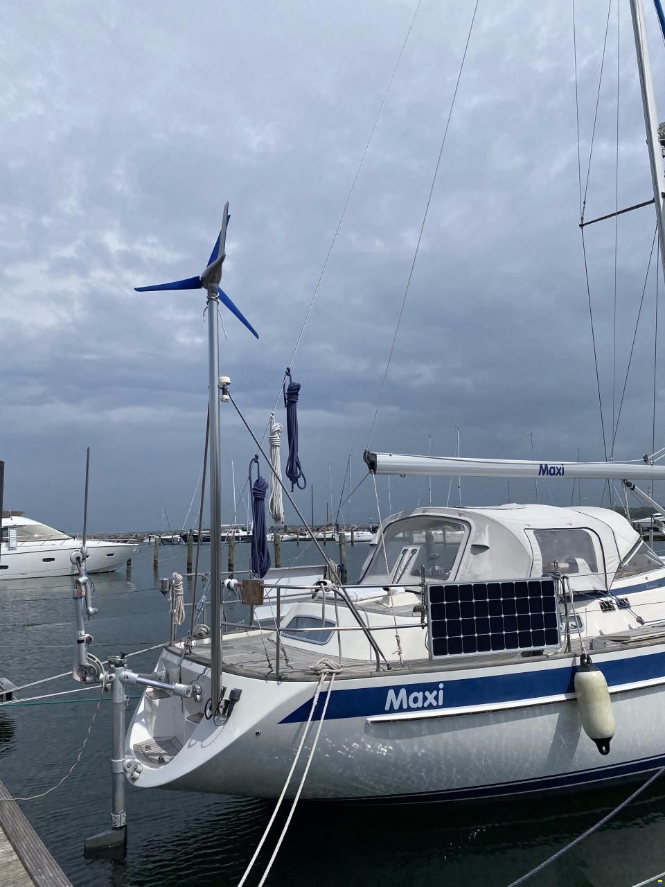 Hallberg-Rassy HR 42F