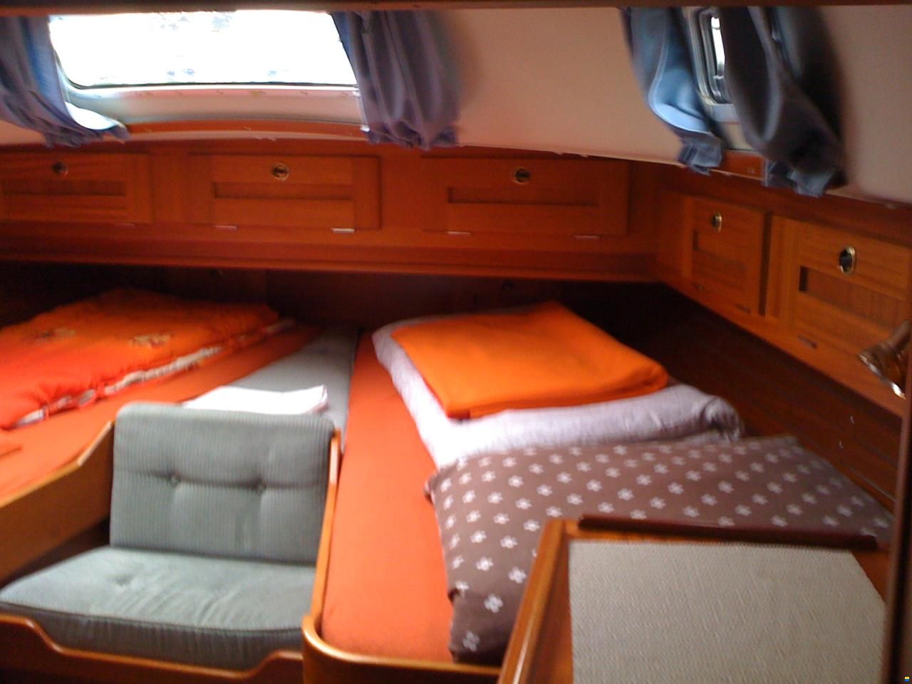 Hallberg-Rassy HR 42F