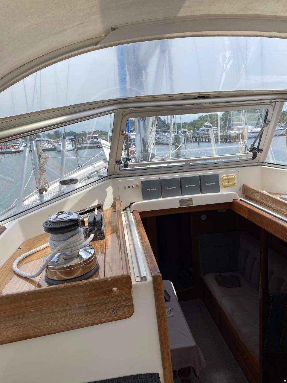 Hallberg-Rassy HR 42F