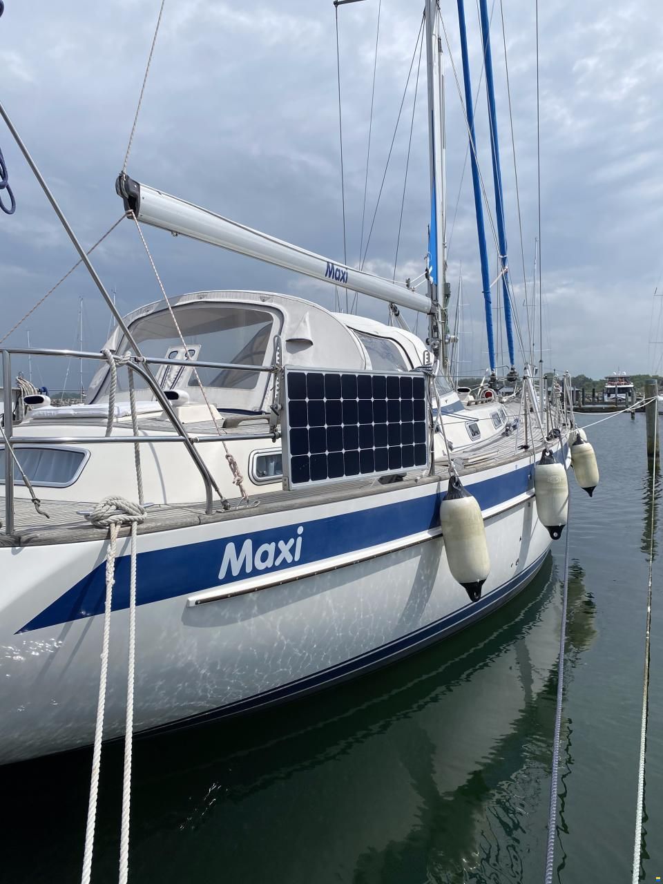 Hallberg-Rassy HR 42F