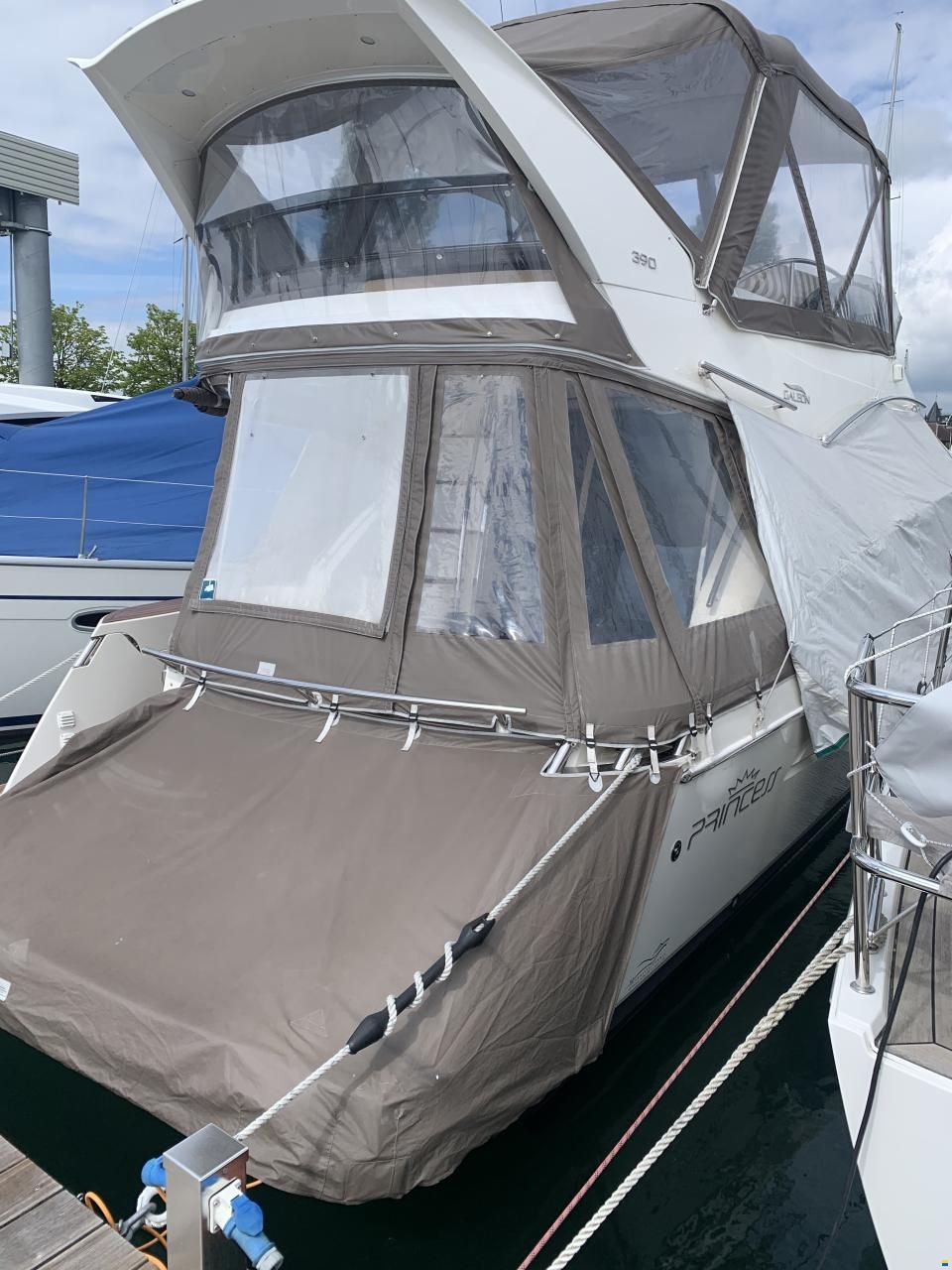Galeon 390 Fly