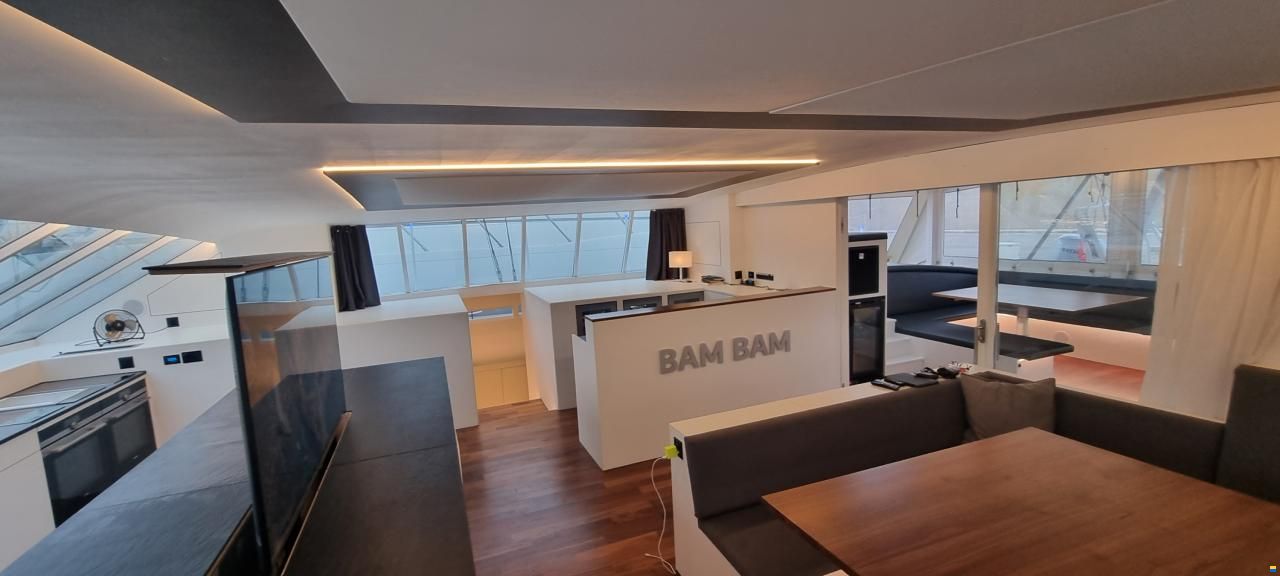 Custom 22m Catamaran