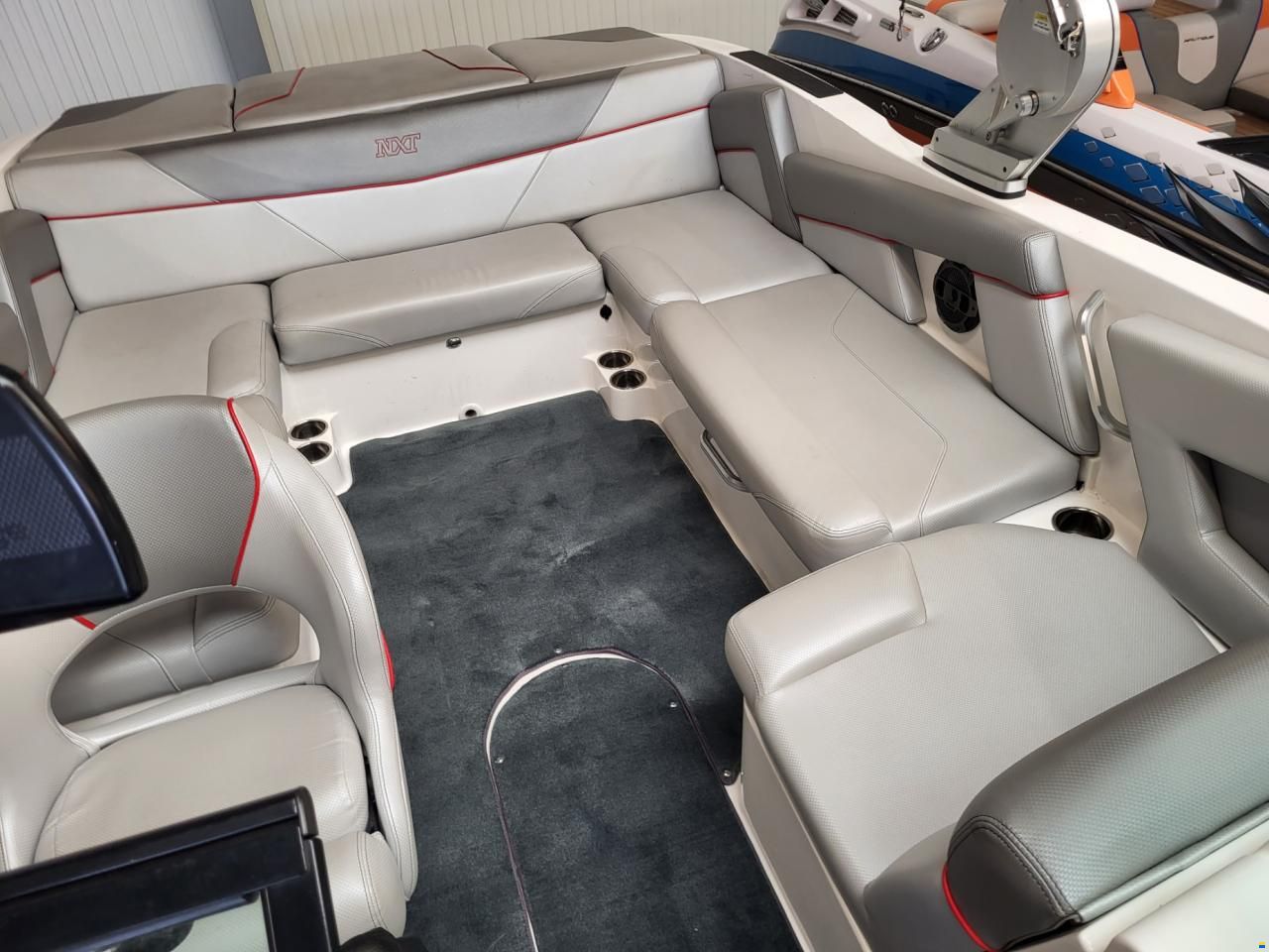 MasterCraft NXT22