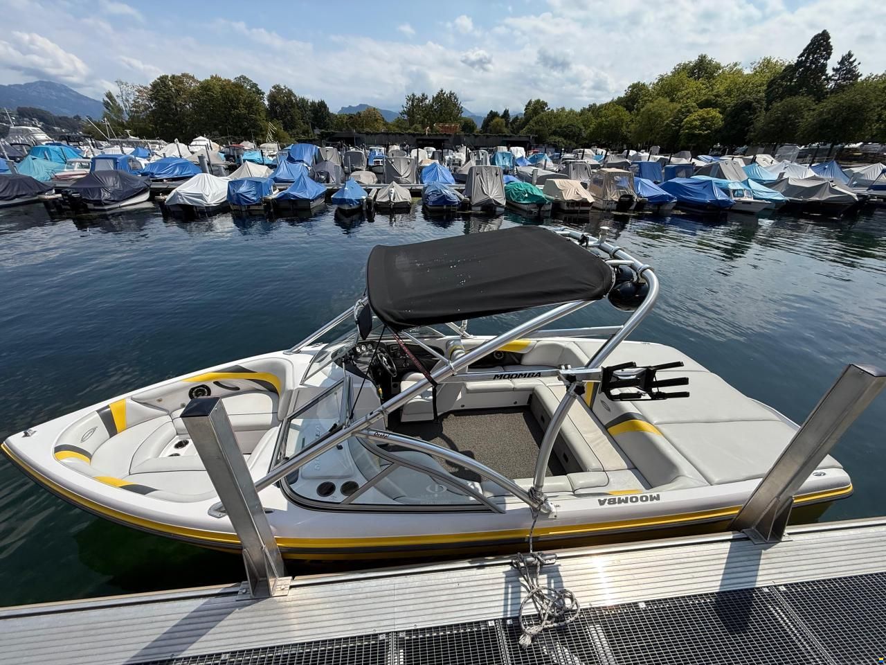Moomba Outback V