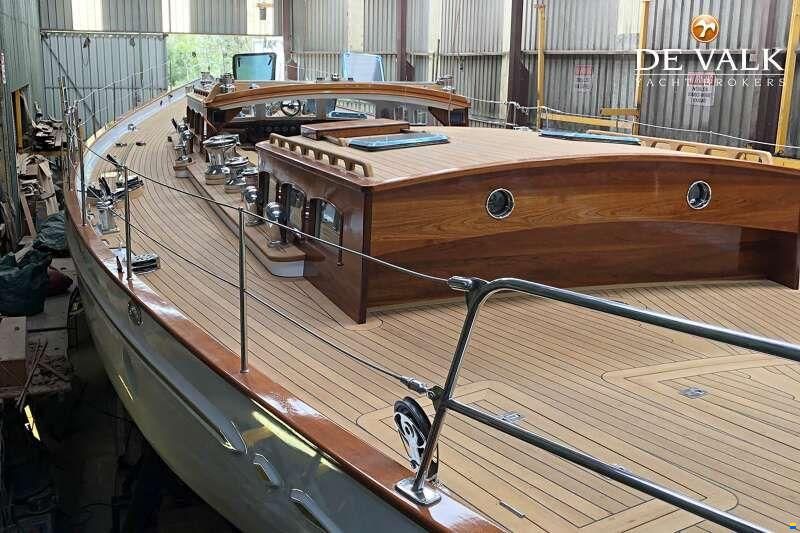 Hoek Classic 73ft
