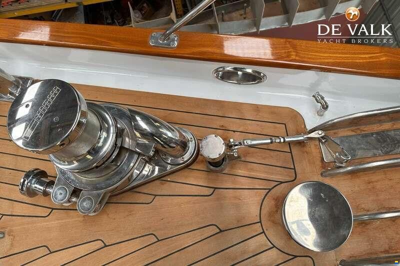 Hoek Classic 73ft