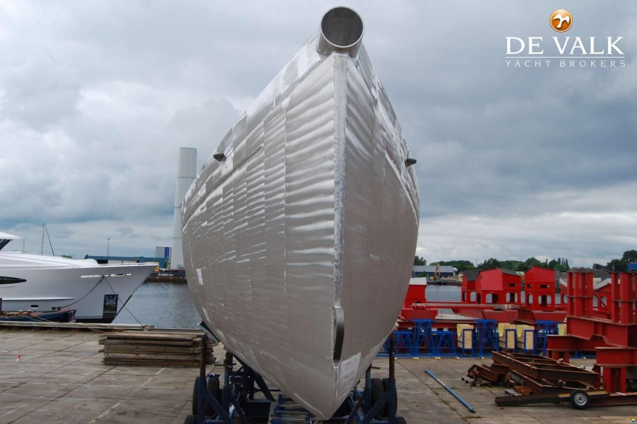 Hoek Pilot Cutter 77