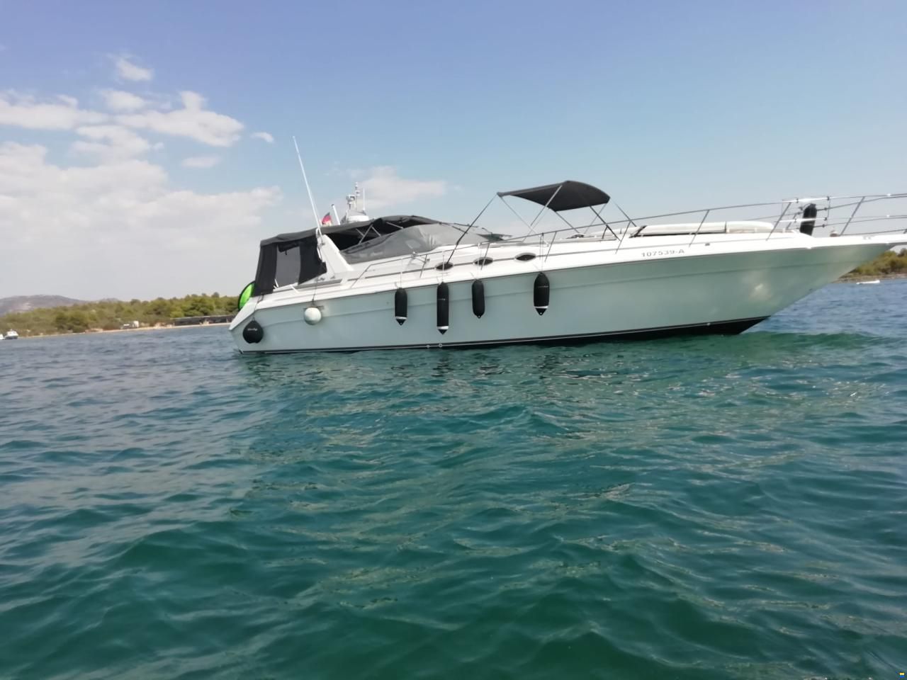 Sea Ray 440 SD