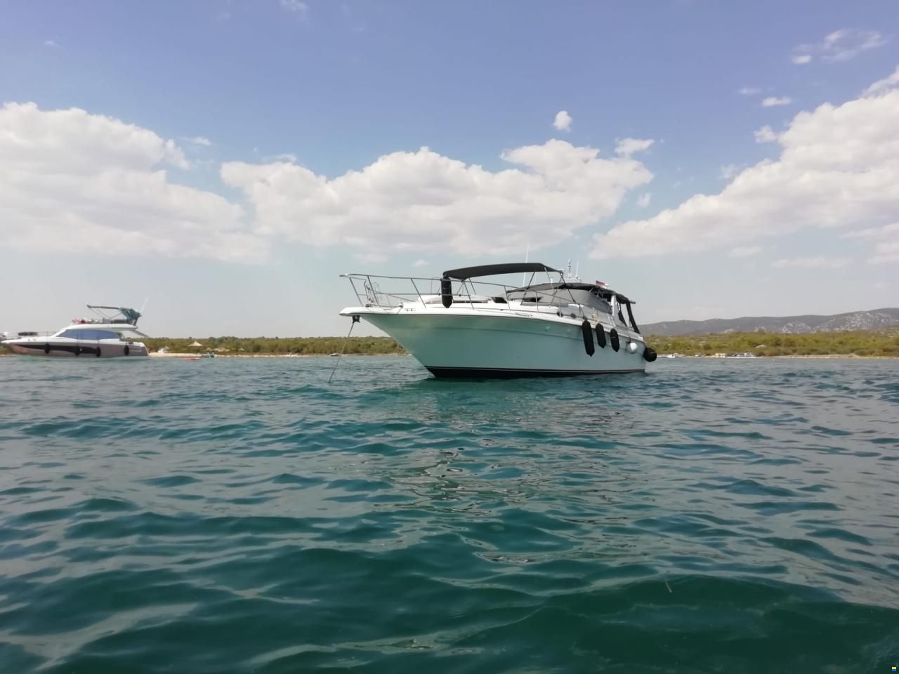 Sea Ray 440 SD