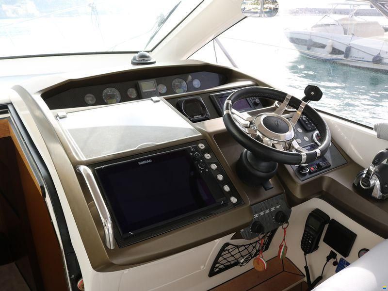 Sunseeker Portofino 40