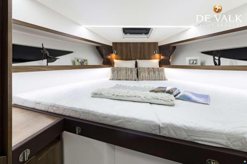 Galeon 335 HTS