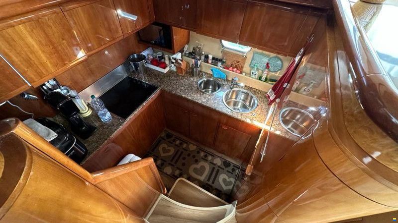 Ferretti 57 Fly