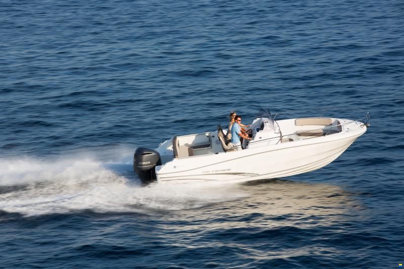 Jeanneau Cap Camarat 7.5 CC S3