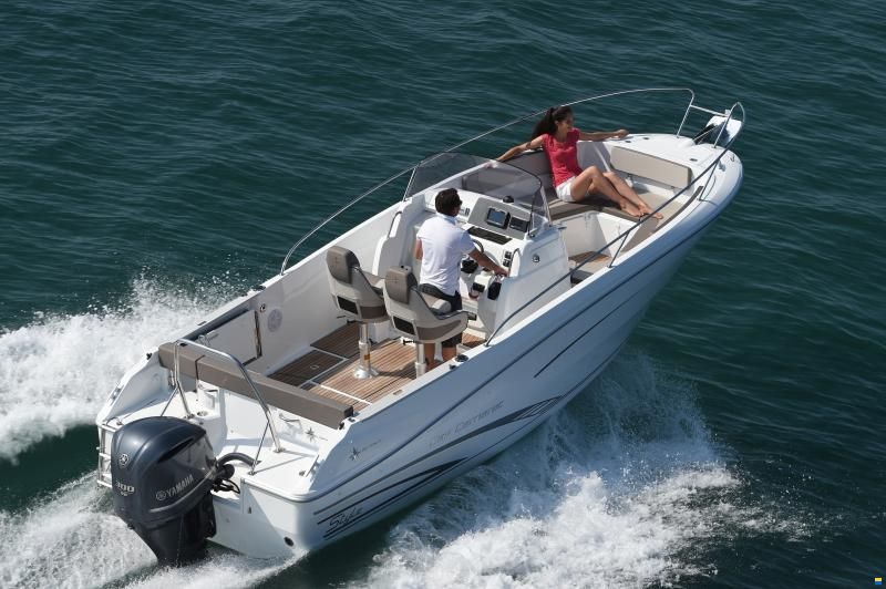 Jeanneau Cap Camarat 7.5 CC S3