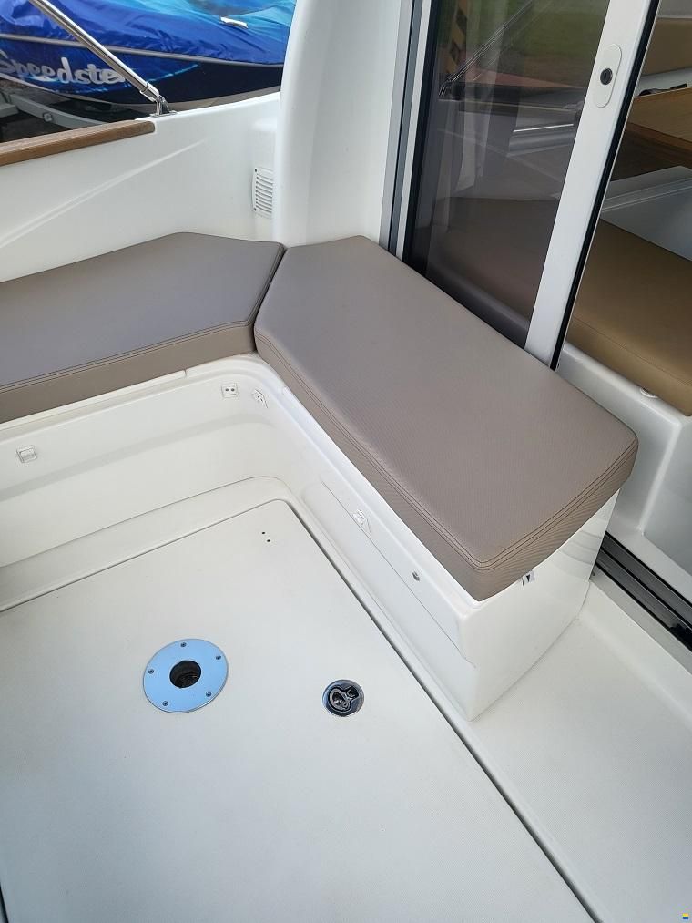 Beneteau Antares 6.8