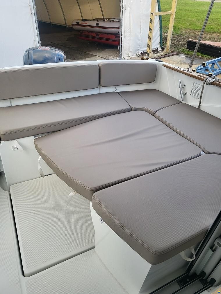 Beneteau Antares 6.8