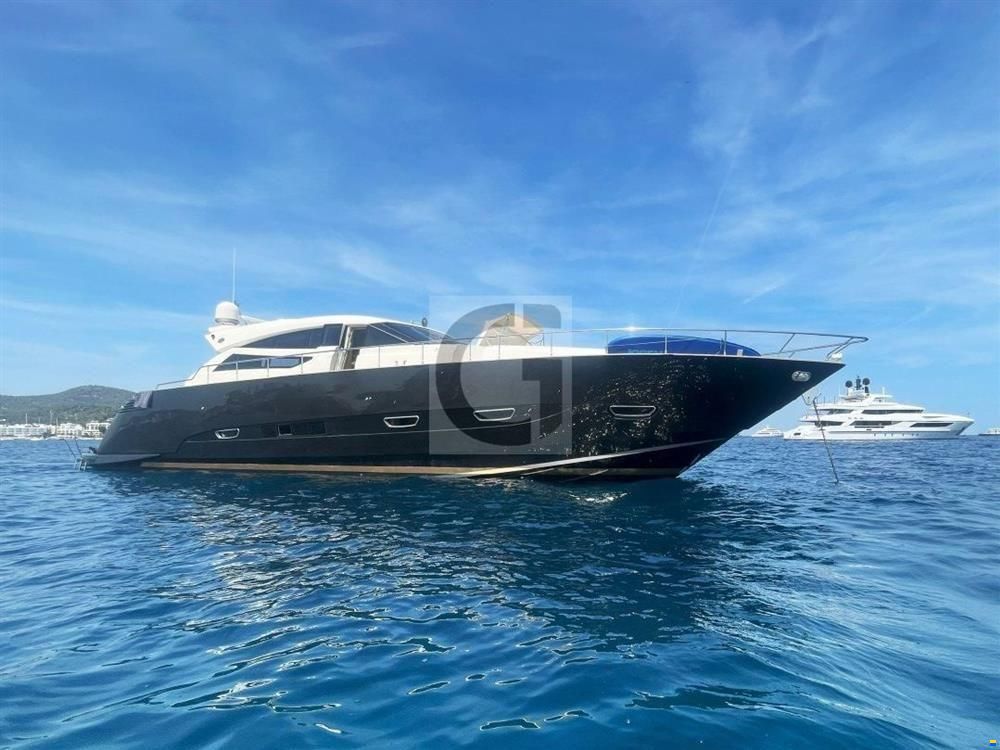 2008 Cantieri Navali del Tirreno Cayman 75 HT, EUR 750.000,
