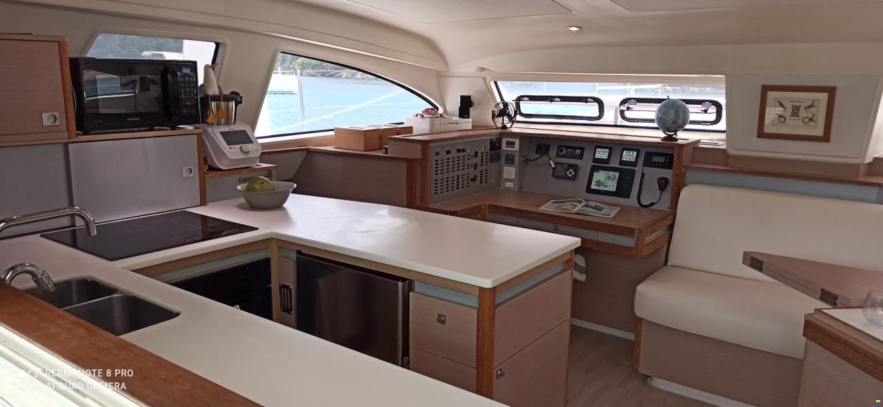 Catana 55