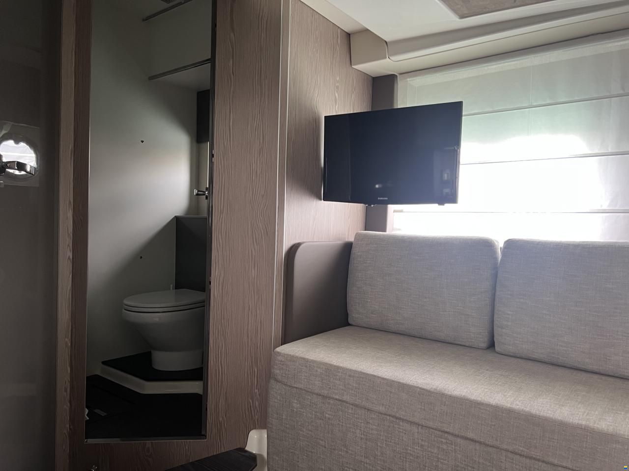 Cranchi M44 HT