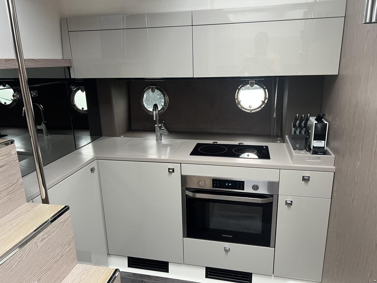 Cranchi M44 HT