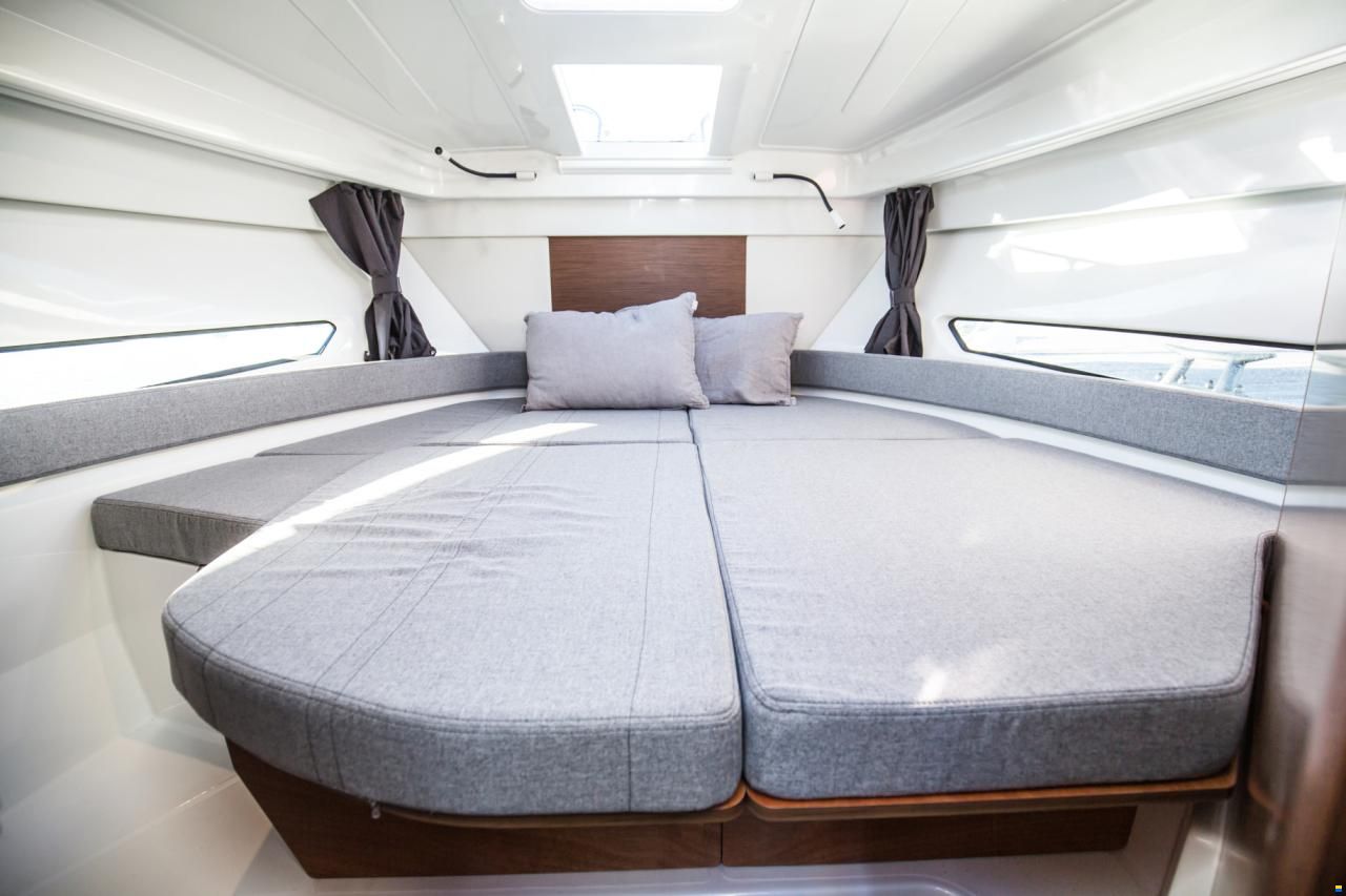 Beneteau Antares 9 OB, 2026 NEW BOAT