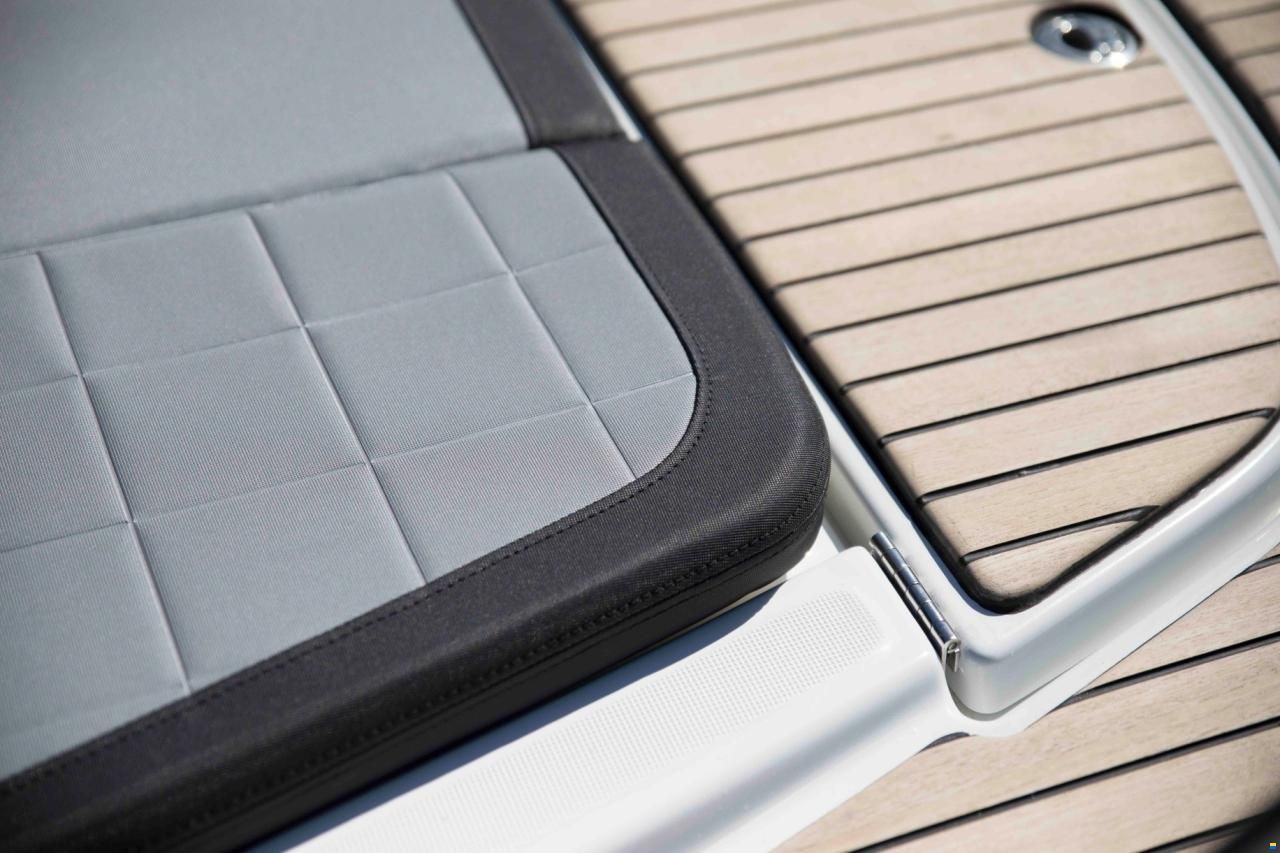 Beneteau Flyer 8 Sundeck, 2026 NEW BOAT