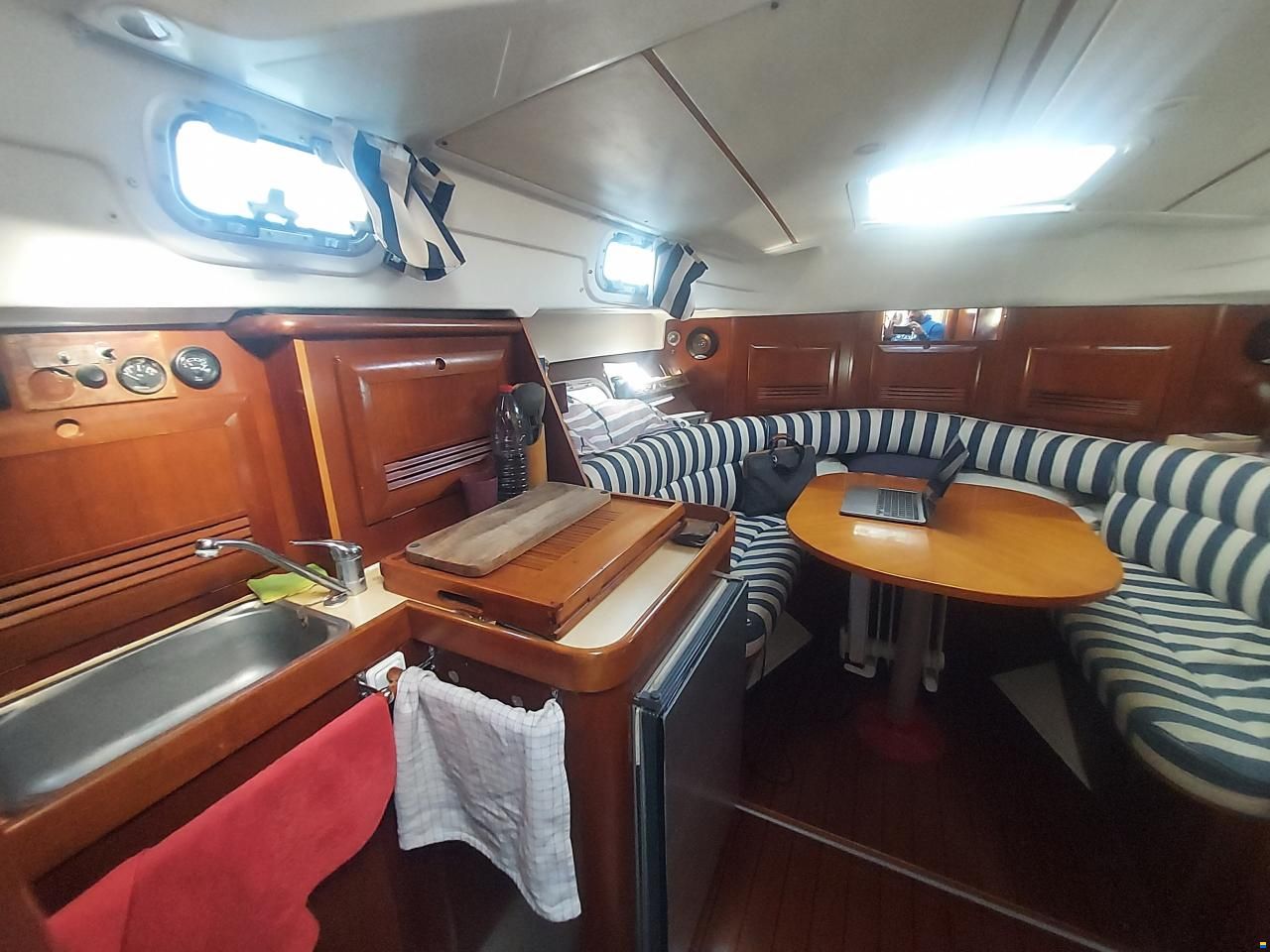 Beneteau OMBRINE 800