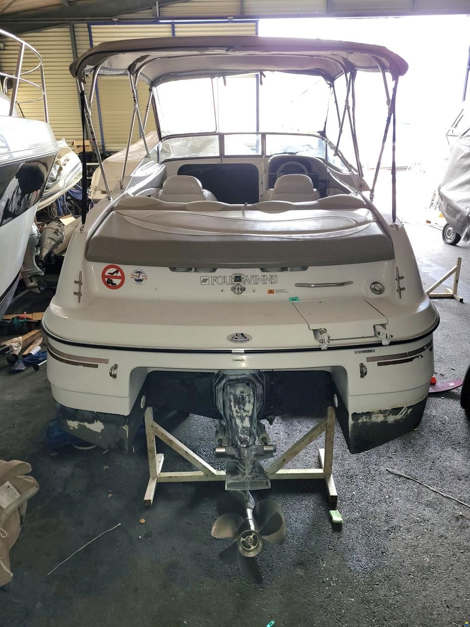 Four Winns 205 Sundowner