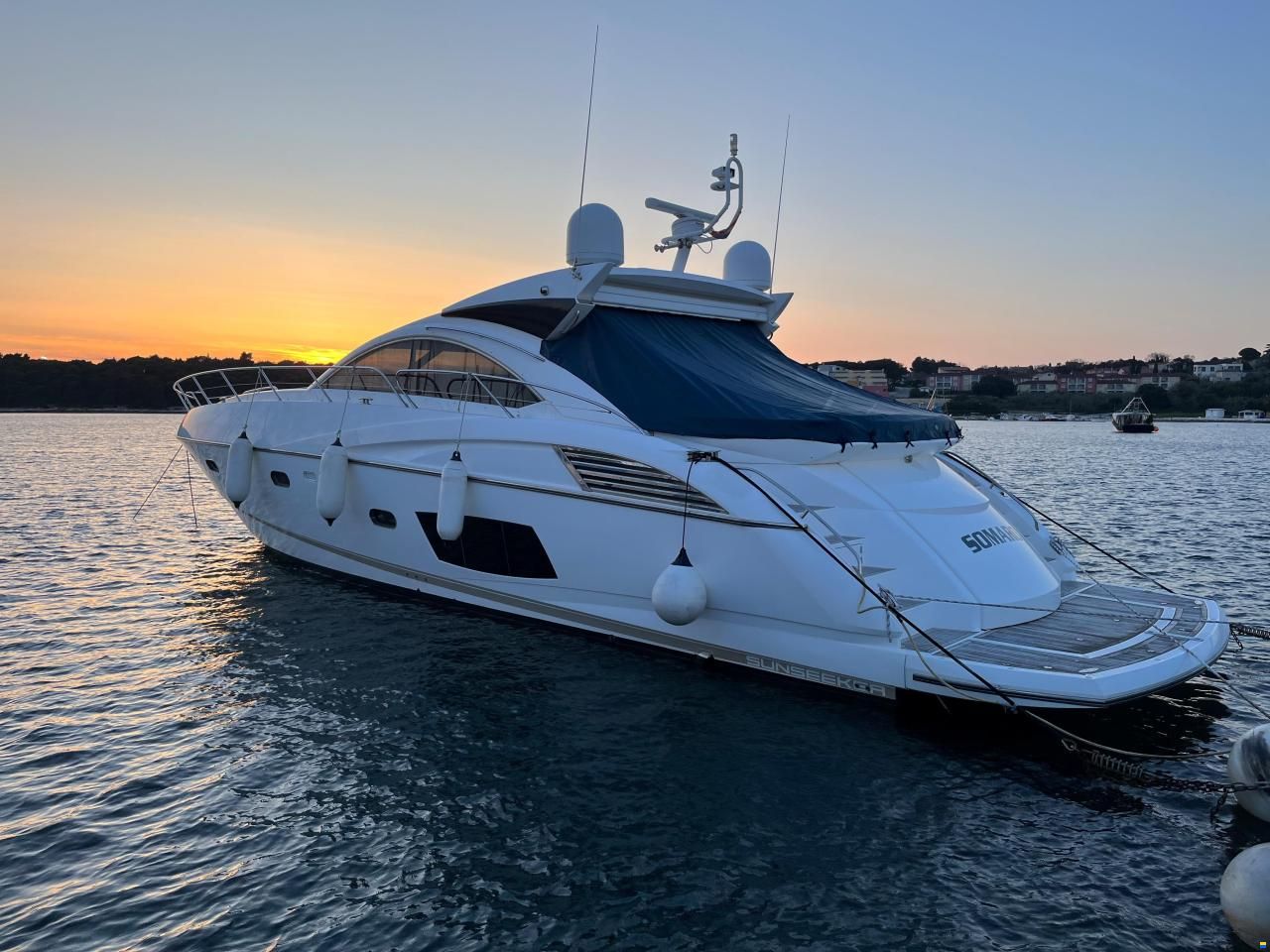 Sunseeker Predator 60