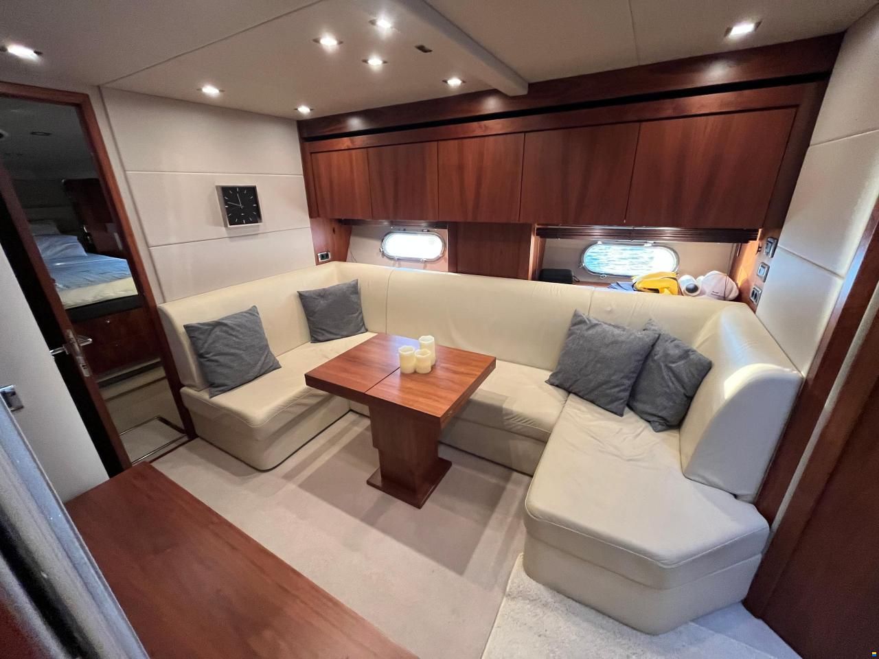 Sunseeker Predator 60
