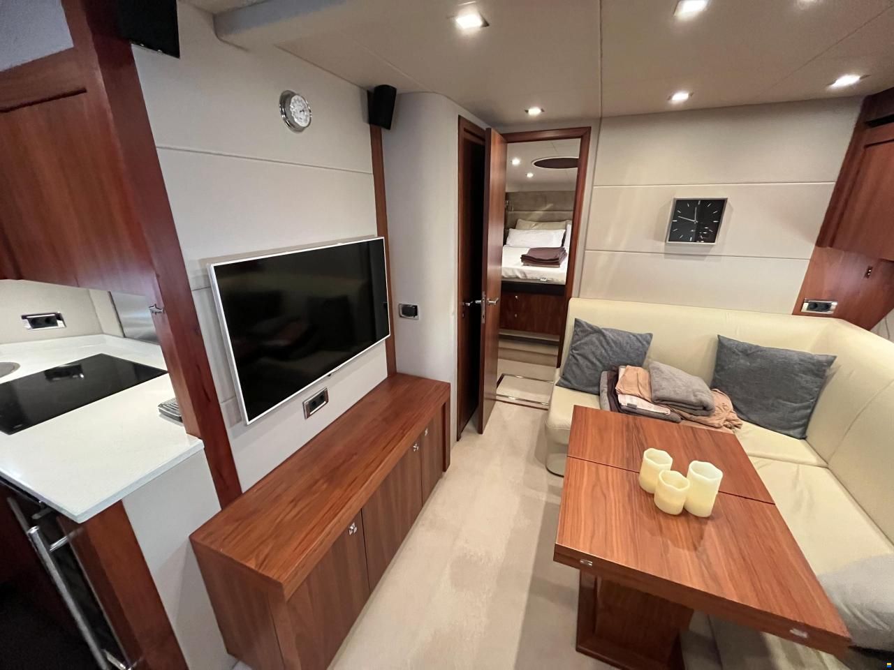 Sunseeker Predator 60