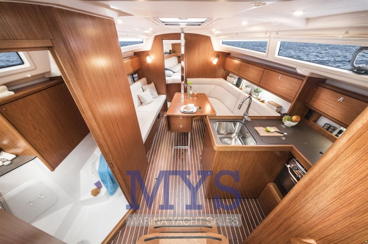 Bavaria CRUISER 34