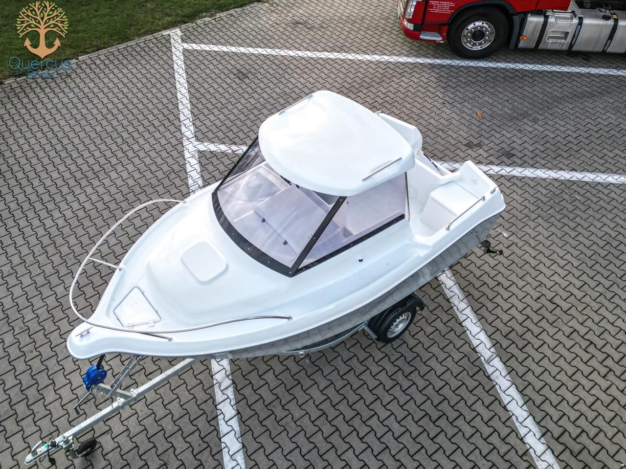 Quercus 480 Pilothouse