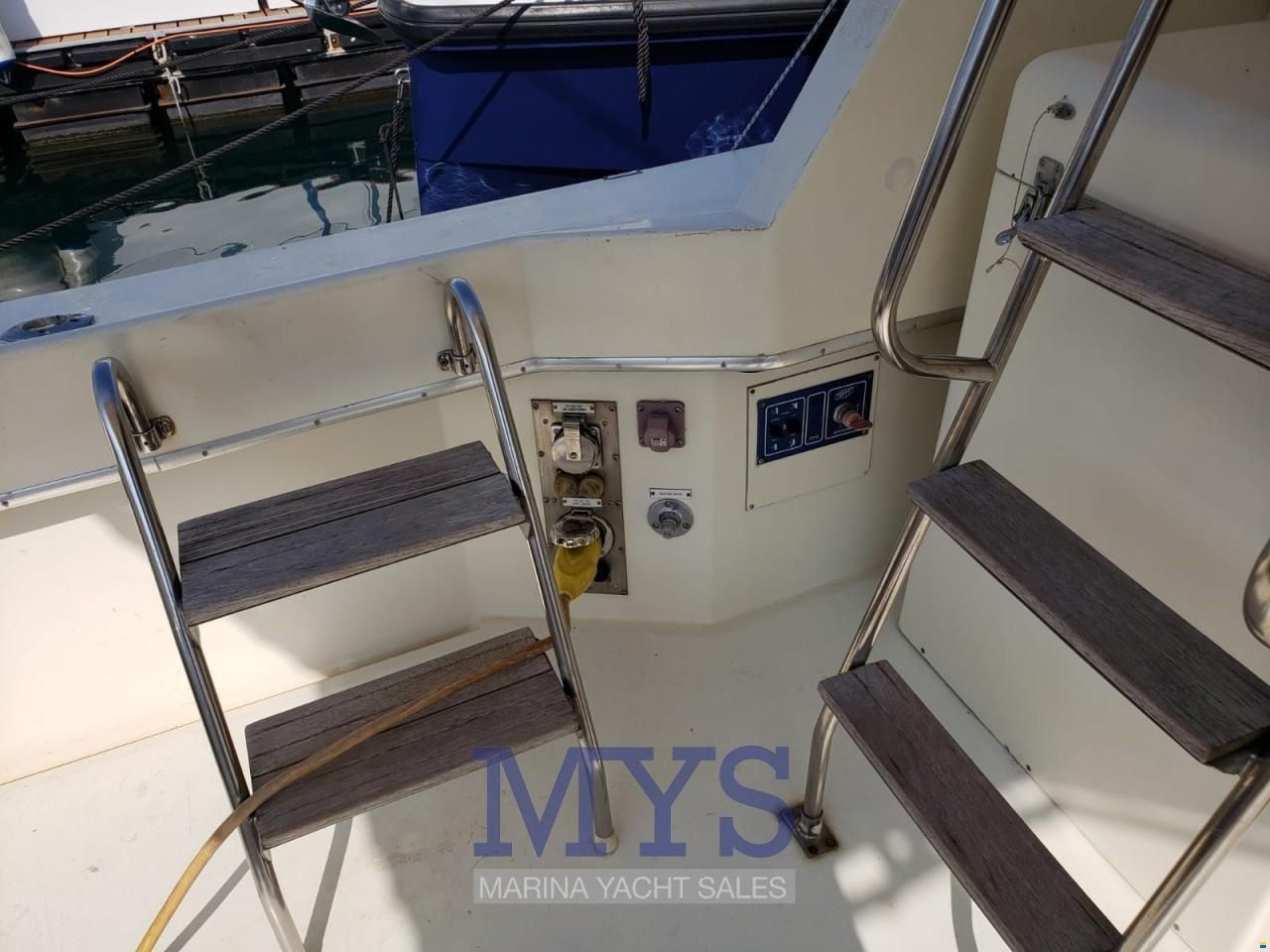 Hatteras 36 CONV.