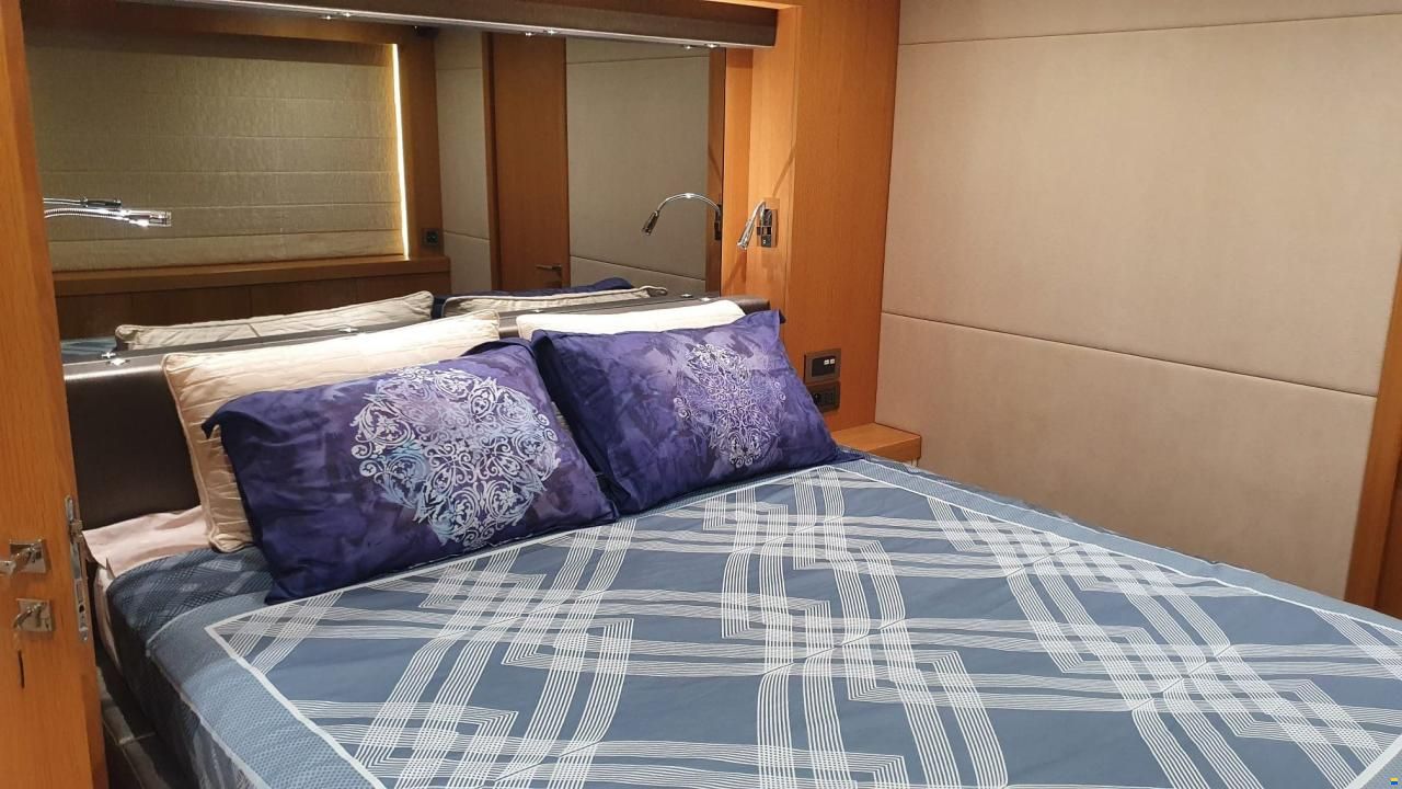 Sunseeker 28 METER YACHT - 2013