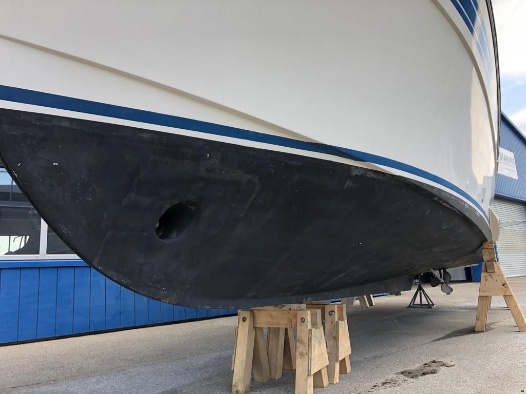 Neptunus 106 Fly bridge