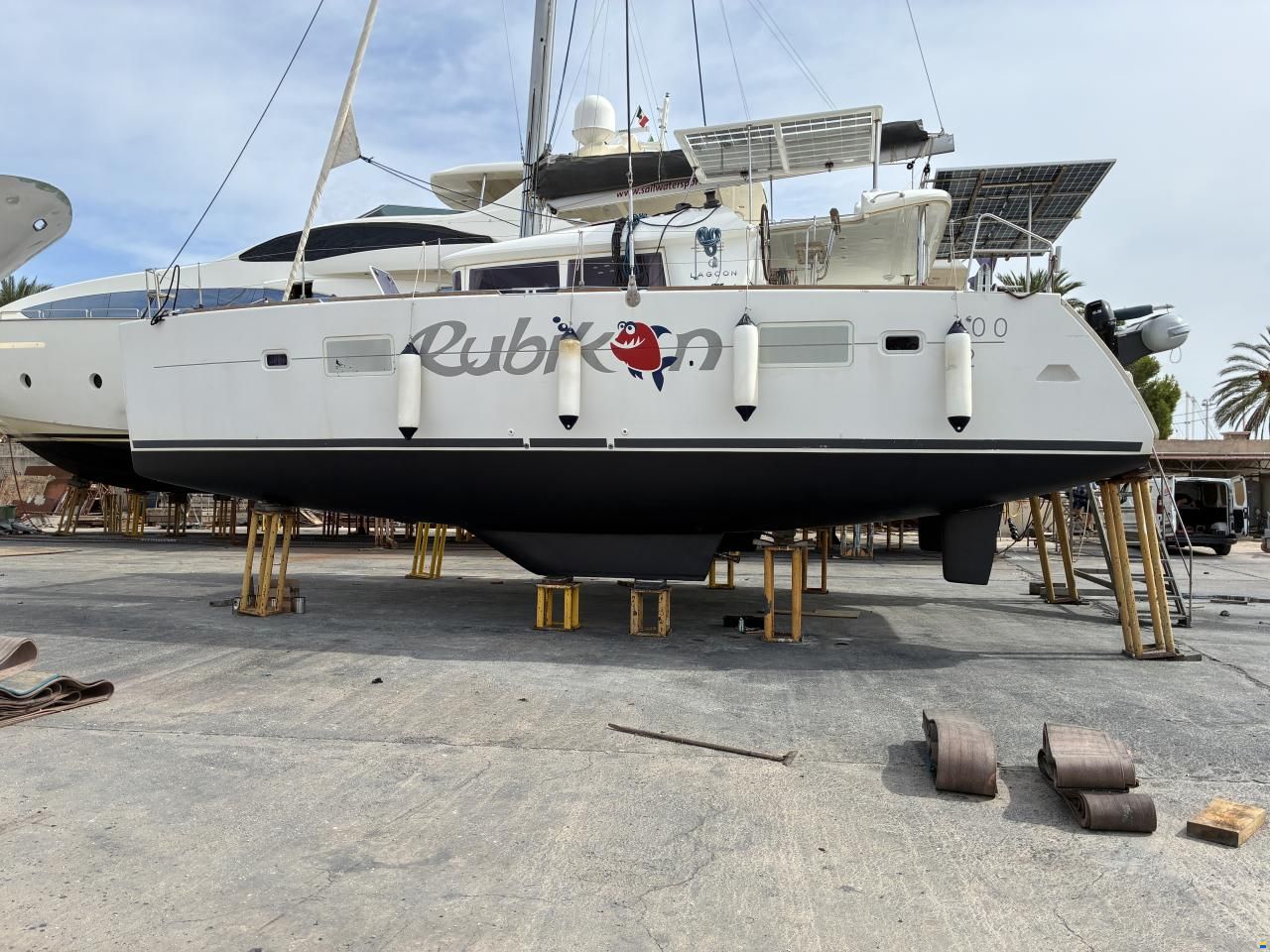 Lagoon 400 S2 Hybrid
