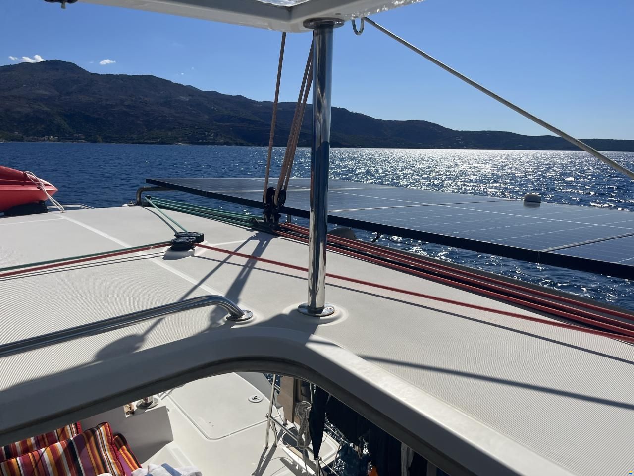 Lagoon 400 S2 Hybrid